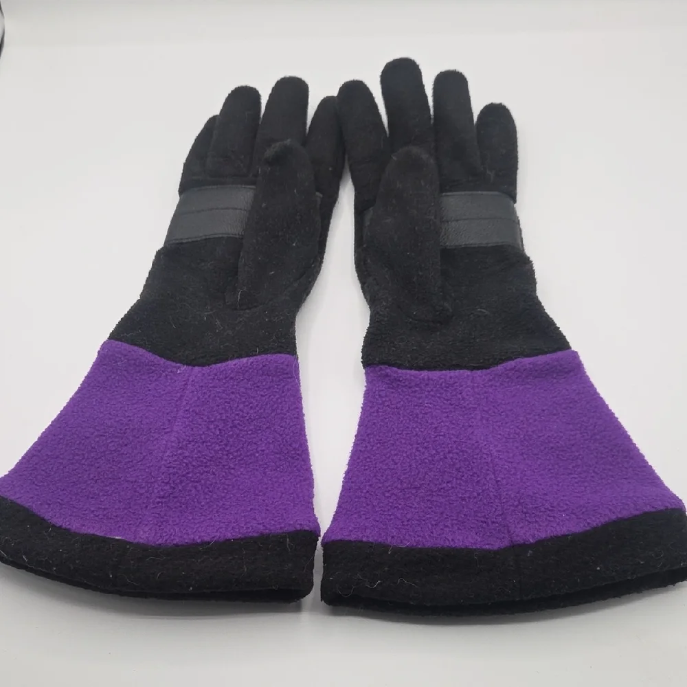 Artsy Lagenlook Patchwork Fleece Black Purple Winter Gloves OS